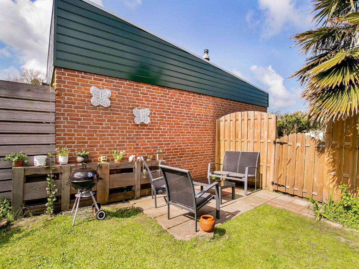 Lovely Bungalow In Noordwijkerhout With Garden Zewnętrze zdjęcie