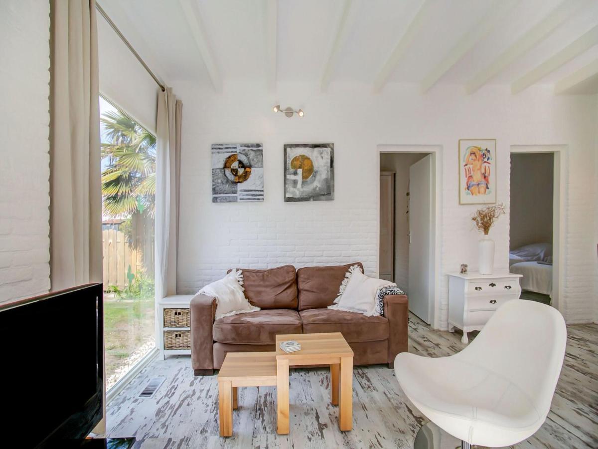 Lovely Bungalow In Noordwijkerhout With Garden Zewnętrze zdjęcie